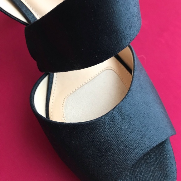 Alex Marie Black Slingback Sandals with Textured Fabric and Very Comfortable. - Picture 8 of 12